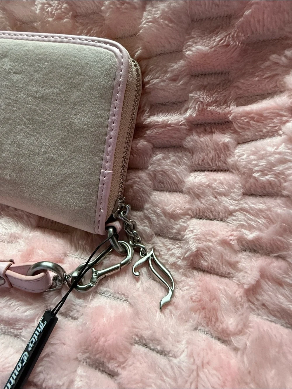 Juicy Couture UK Long Wallet Beige / Pink **Born In Glamorous USA** design! NWT! - Picture 7 of 10